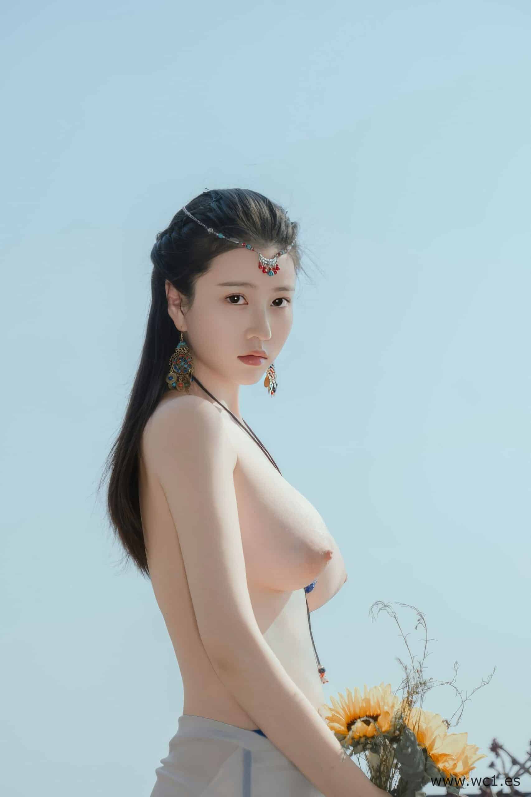 年年《云端》