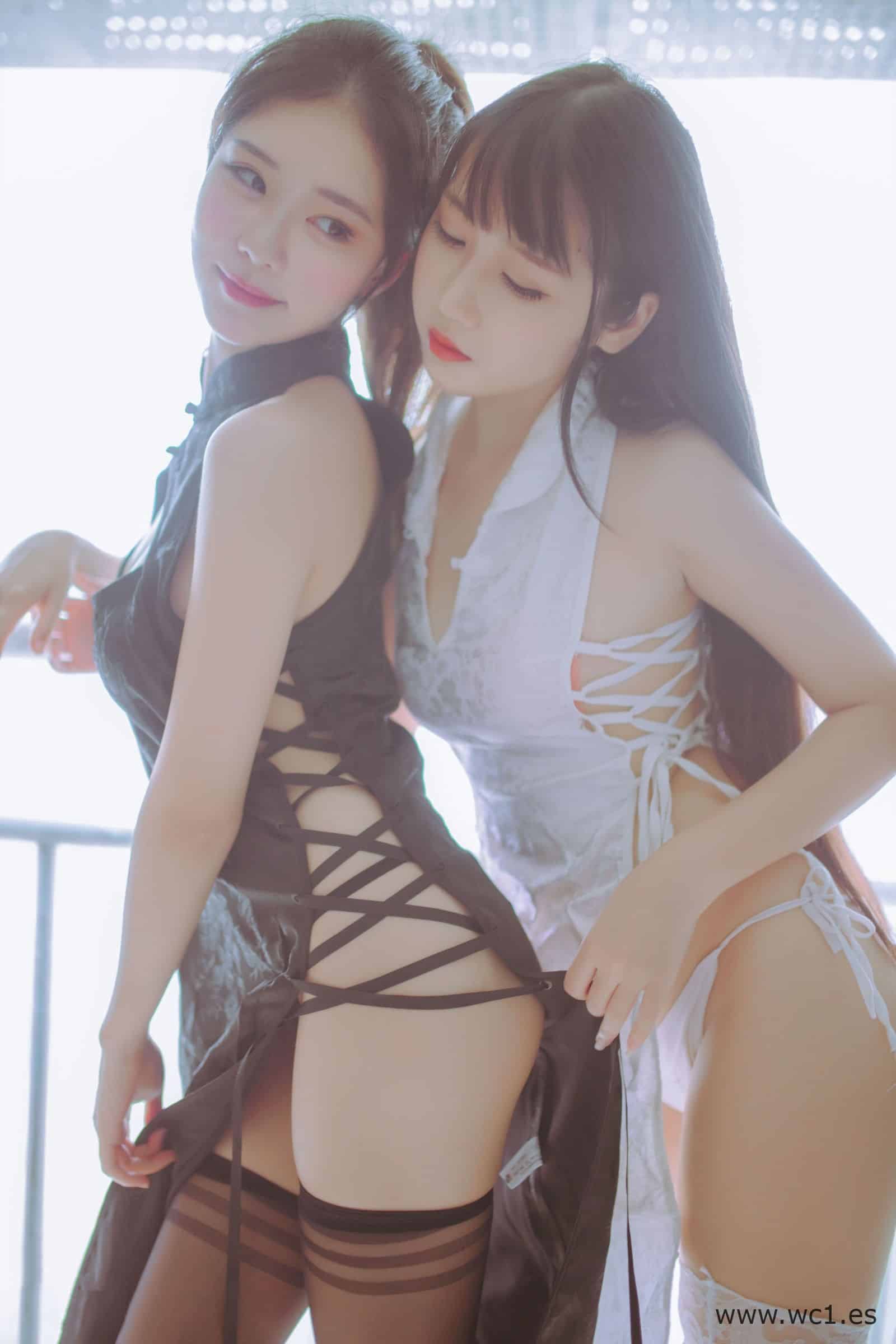 抖娘·利世×不呆猫《黑白旗袍双子》